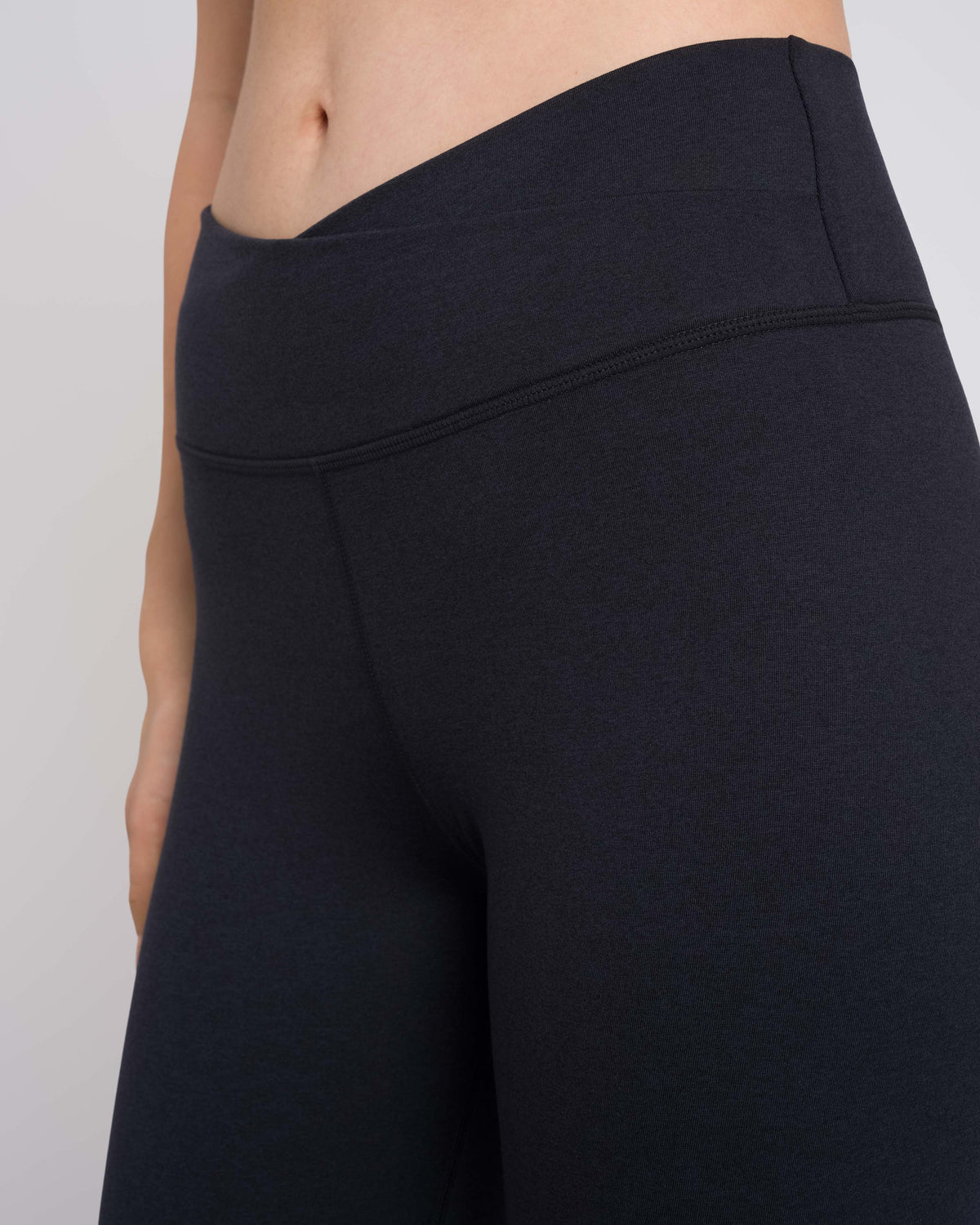 Dahlia Set - Black