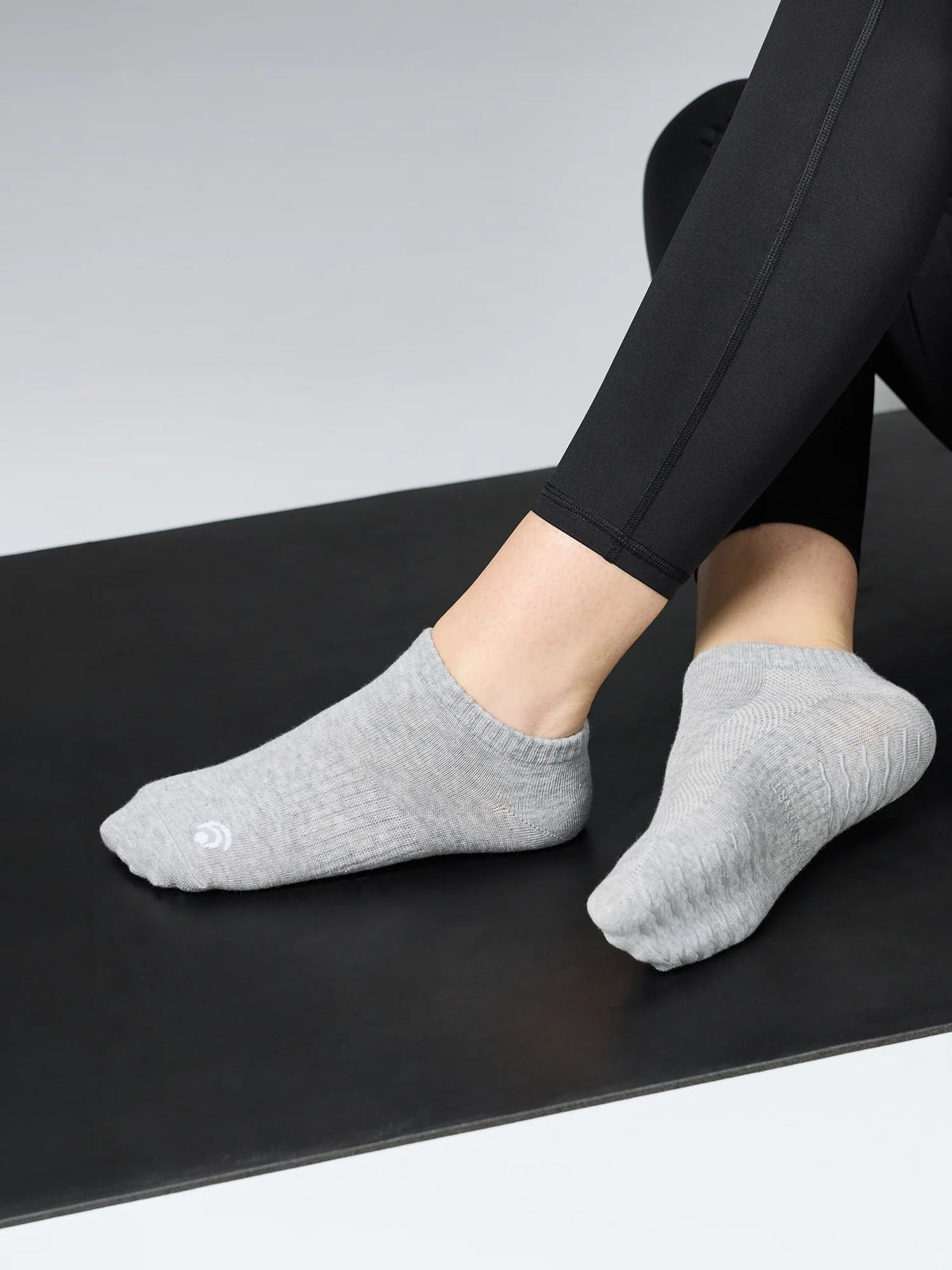 Brandy Ankle Pilates Socks
