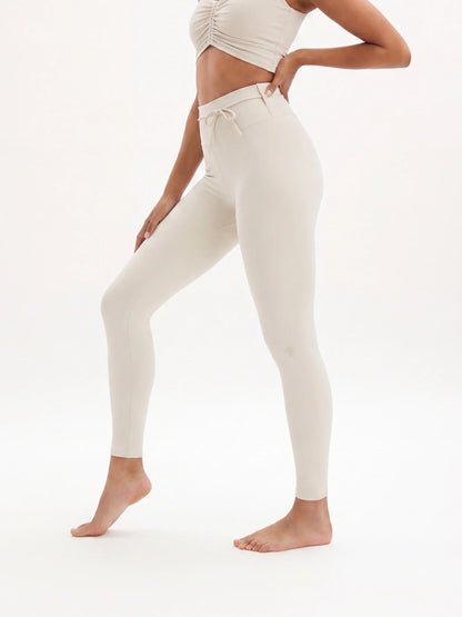 Gianna Pant